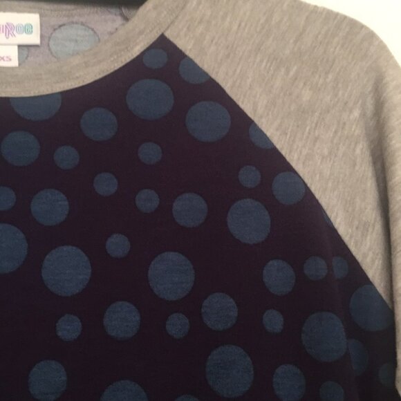 XS LuLaRoe Randy Tee DD11 1372 - Picture 2 of 5